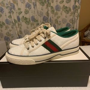 Women's Gucci Tennis 1977 Low Top Sneakers Size 8/38
